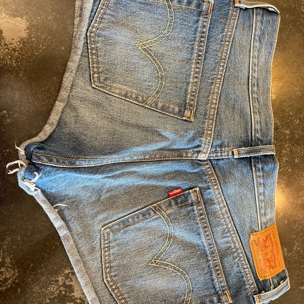 Levi’s shorts for women